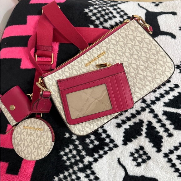 Michael Kors Cream and Burgundy Crossbody Bag Set - Picture 3 of 4